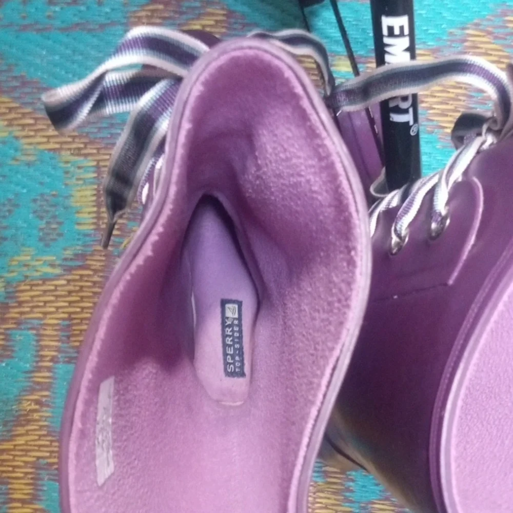 Purple Women's Lace-Up 2” Wedge Heels Rubber Boots, Size 9 - Picture 10 of 10